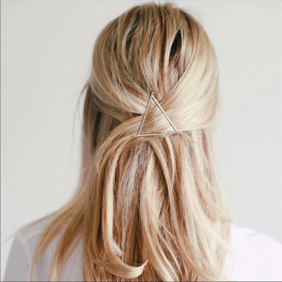 Hobo Triangle and Round Hair Clip 2Pc - Picture 3 of 8